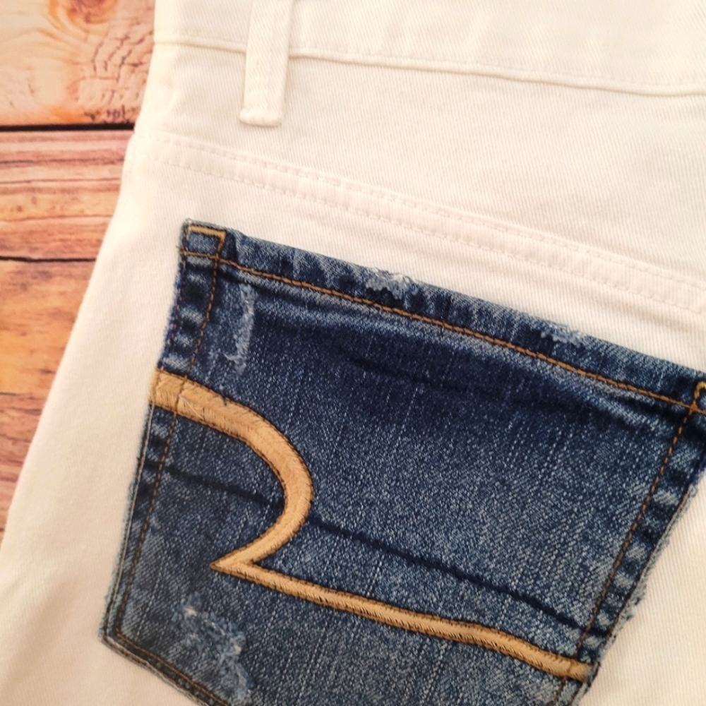 Upcycled Handmade Gloria Vanderbilt white AND blue Denim Skirt! - Picture 7 of 11